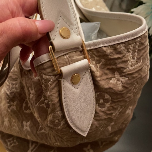 Louis Vuitton Buzas PM Rare Tote - Picture 5 of 11